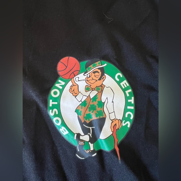 Boston Celtics quarter zip pullover size L - Picture 2 of 6